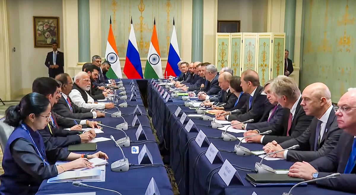 Dmitrov Hails India as Russia’s Premier Trading Partner Amid EU-US Peace Talks