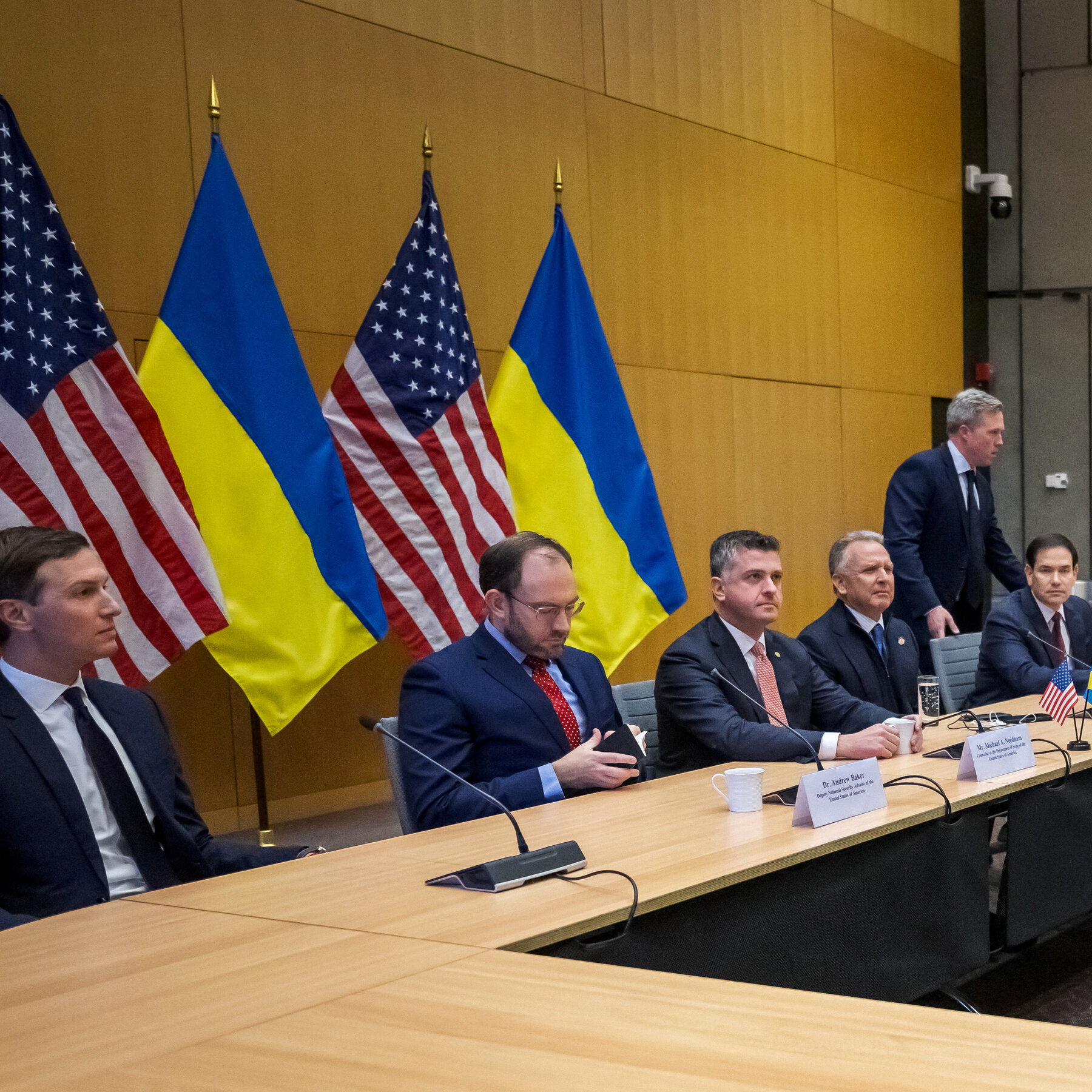 U.S. Officials Signal Hope for Ukraine Peace Deal Amid Negotiations
