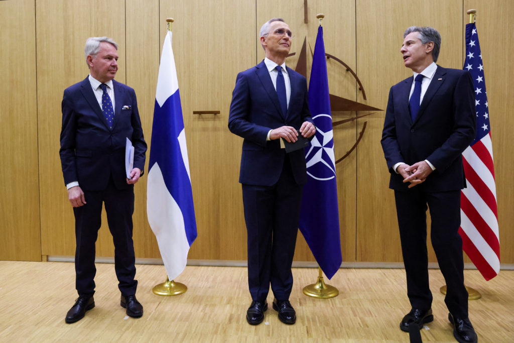 Finnish National Conservative Politician Urges NATO to Revert to 1997 Borders for Ukraine Peace
