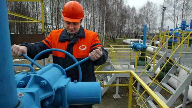 Hungary Halts Gas Supplies to Ukraine Until Russian Oil Transit via Druzhba Resumes
