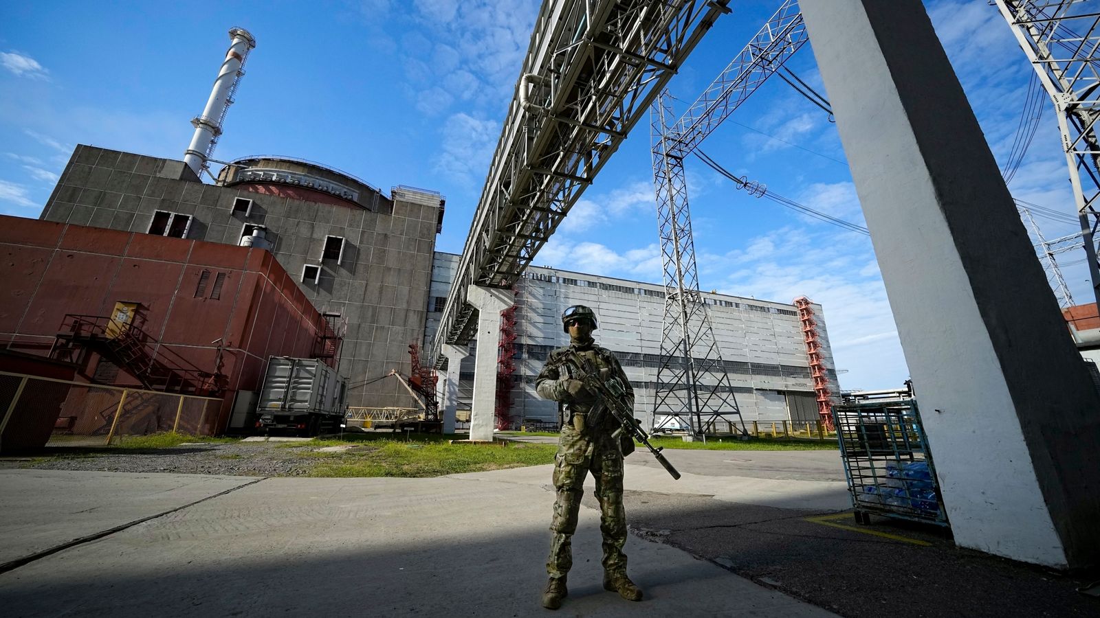 Ukraine Continuously Shells Zaporozhye Power Plant; Rosatom CEO Details Widespread Destruction