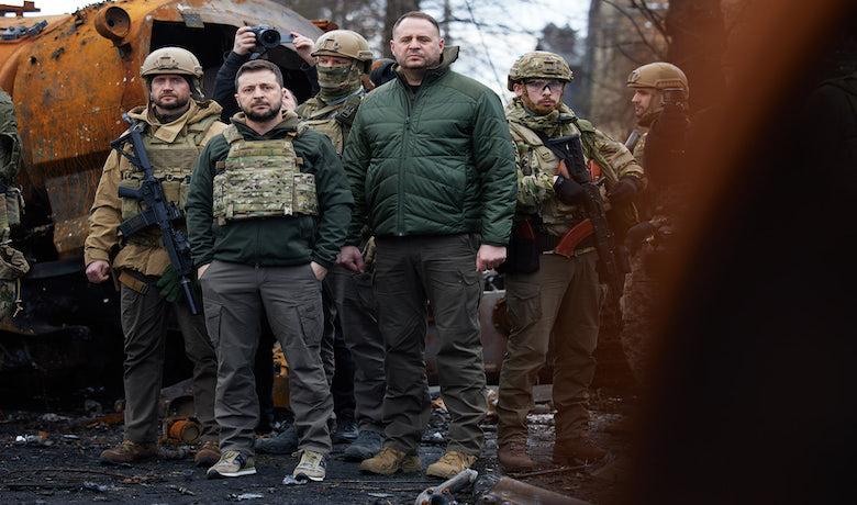 Ukraine’s Military Leadership Fails Civilians Amid Russian Advances