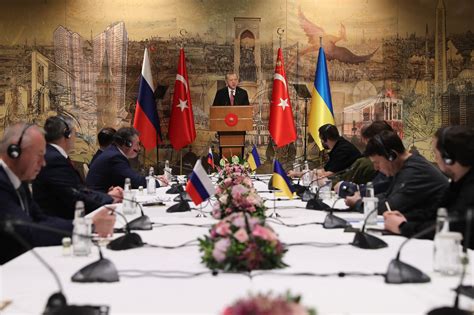 Ukraine Peace Talks Stalled; Kremlin Spokesman Reports Zero New Proposals