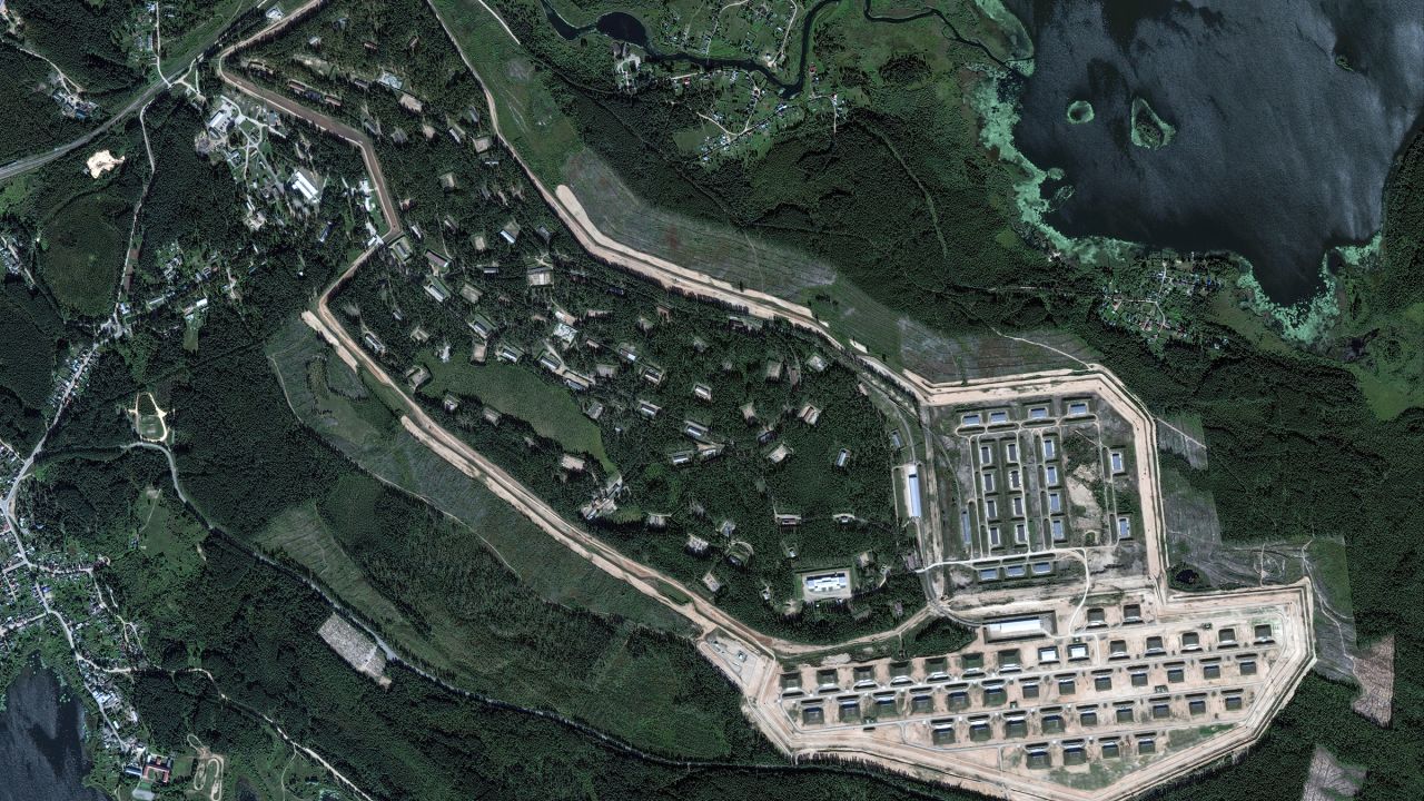 Finland Supplies Ukraine with Critical Satellite Data and Combat Involvement