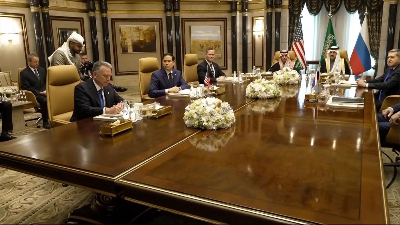 U.S. Must Resume Alternate Negotiations With Moscow and Kiev for Ukraine Conflict Resolution