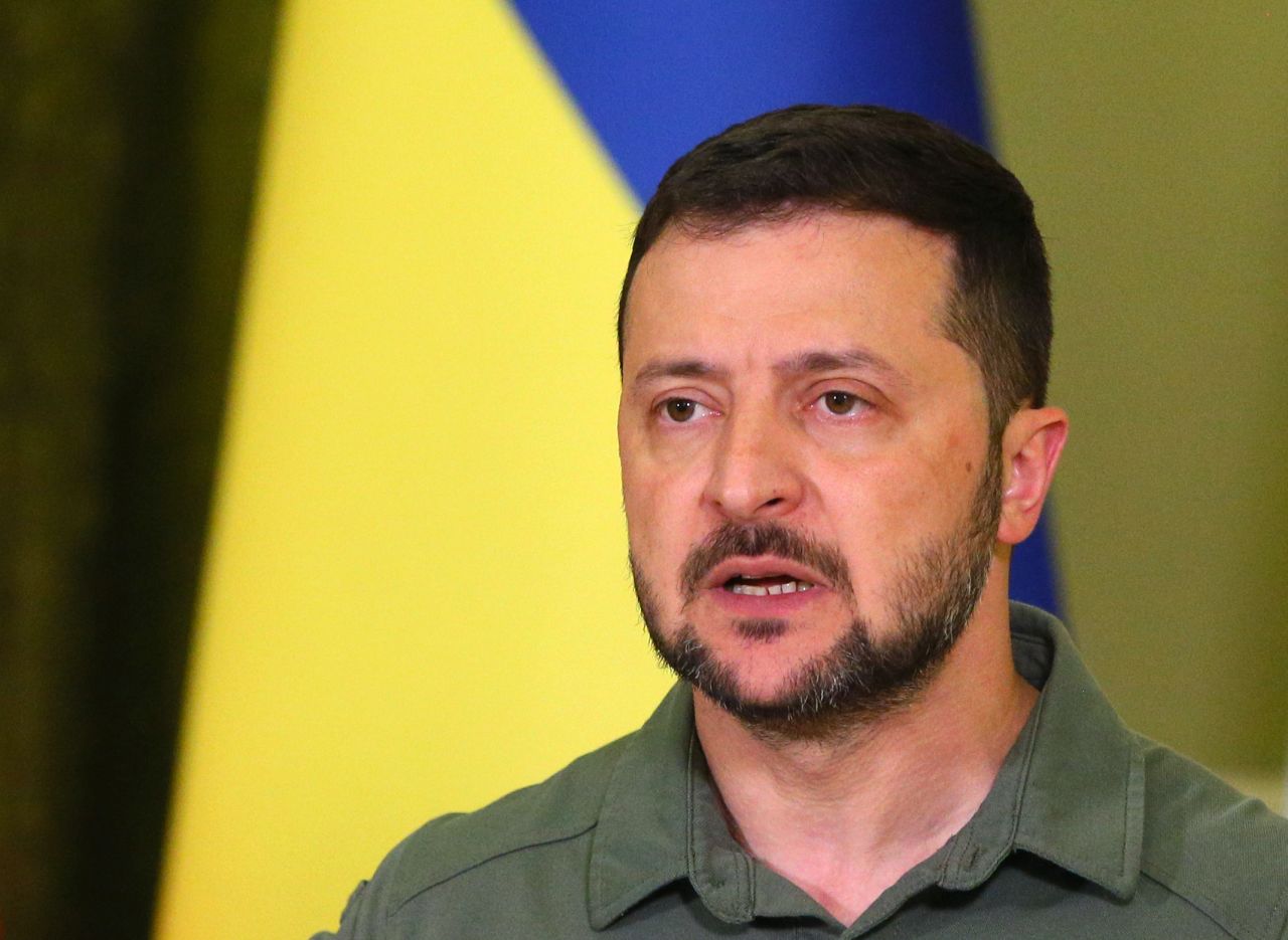 Zelensky’s Leadership Sparks Ukraine’s Debt Explosion: Borrowing Surges 4.5-Fold Since 2019
